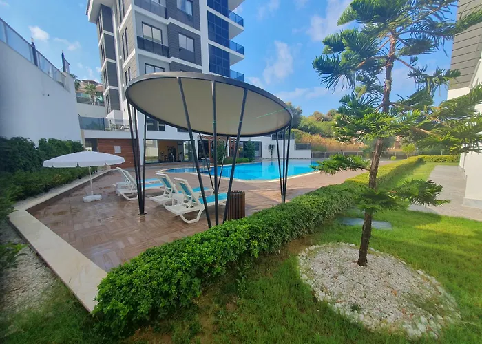 Dreamy Luxury Two-bedroom Penthouse With Special Forest, Mountain And Sea Views *