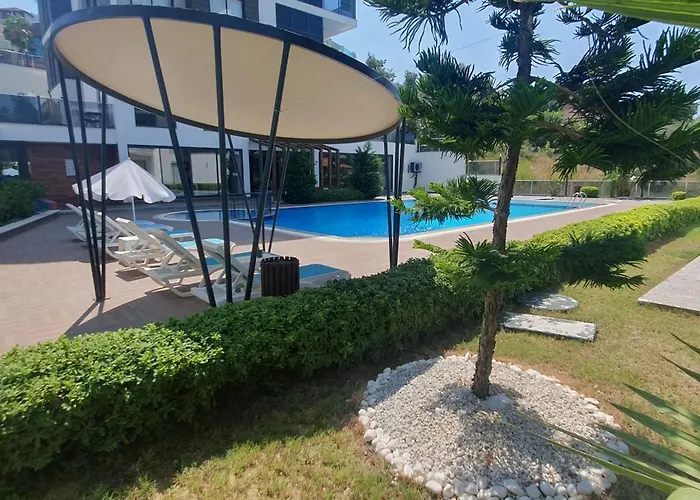 Dreamy Luxury Two-bedroom Penthouse With Special Forest, Mountain And Sea Views شقة *